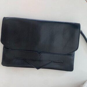 Philo Leather Clutch